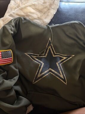 Nike Olive Green Hoodie with Navy Star Graphic